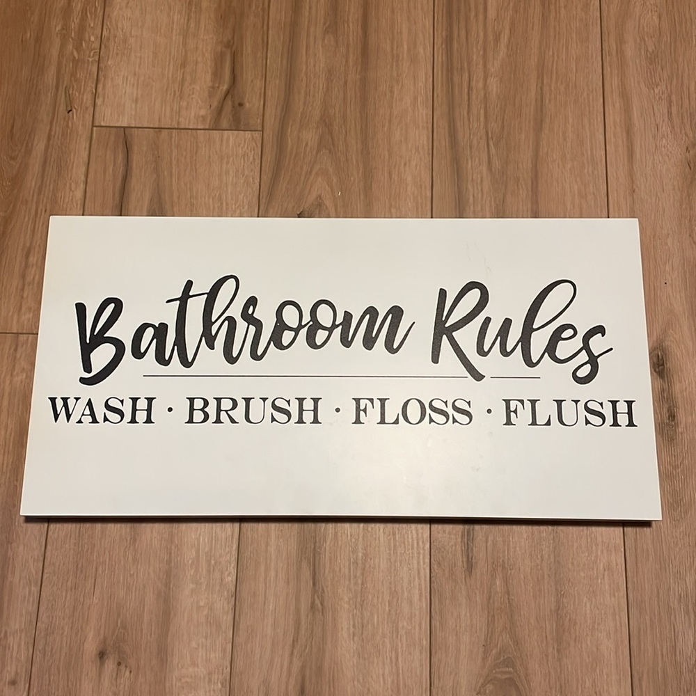 Farmhouse Bathroom Rules Sign - Picture 2 of 6
